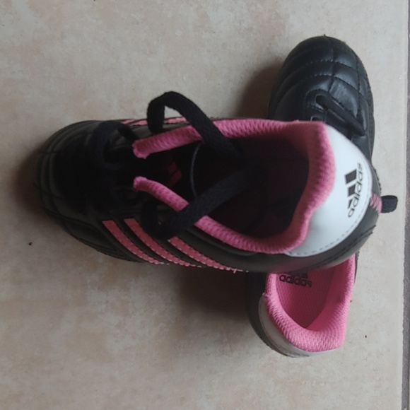 Adidas TRX Soccer Cleats - Picture 7 of 8